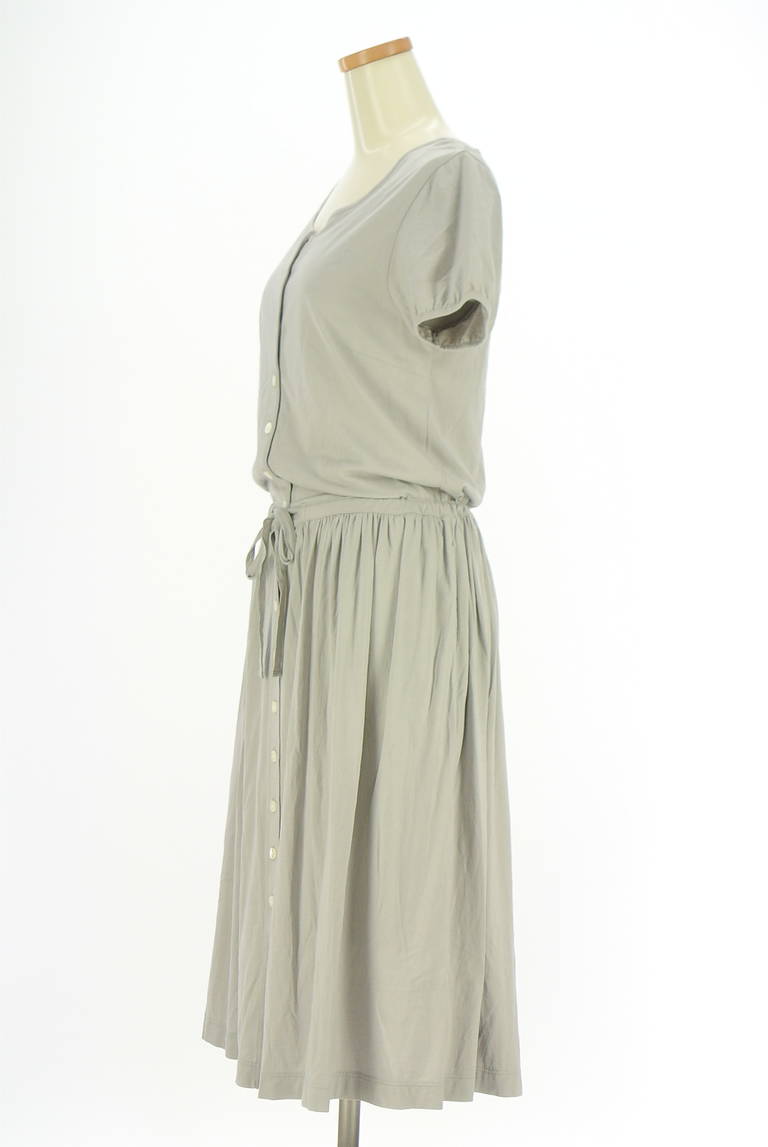 Mademoiselle NON NON（マドモアゼルノンノン）の古着「商品番号：PR10344597」-大画像3