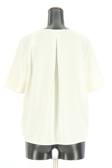 NATURAL BEAUTY BASIC（ナチュラルビューティベーシック）トップス買取実績の後画像