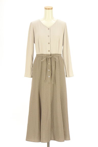 クリックで大画像表示 NATURAL BEAUTY BASIC(ナチュラルビューティベーシック)の古着「異素材切替ドットロングワンピース(ワンピース・チュニック)」大画像1へ
