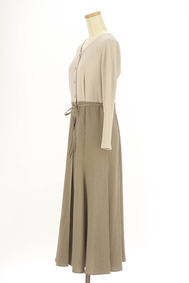NATURAL BEAUTY BASIC（ナチュラルビューティベーシック）の古着「商品番号：PR10344628」-大画像3
