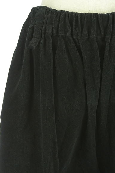 クリックで大画像表示 MOYURU(モユル)の古着「サルエルコーデュロイパンツ(パンツ)」大画像4へ