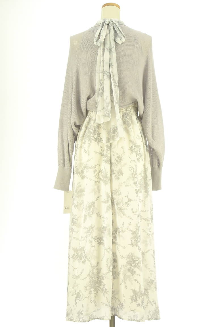 Snidel（スナイデル）の古着「商品番号：PR10344753」-大画像2