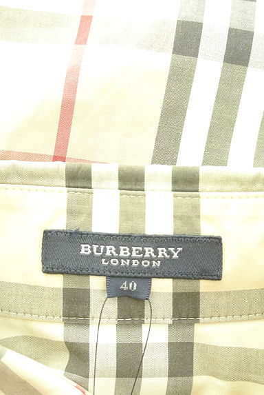 クリックで大画像表示 BURBERRY(バーバリー)の古着「半そでチェック柄ブラウス(ブラウス)」大画像6へ