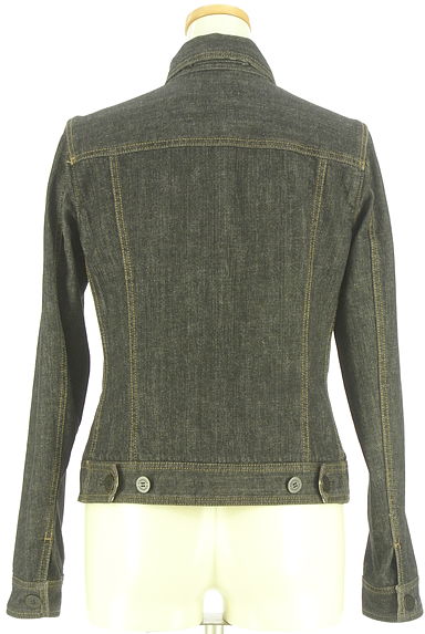 クリックで大画像表示 BURBERRY(バーバリー)の古着「ピンタックブラックデニムジャケット(ブルゾン・スタジャン)」大画像2へ