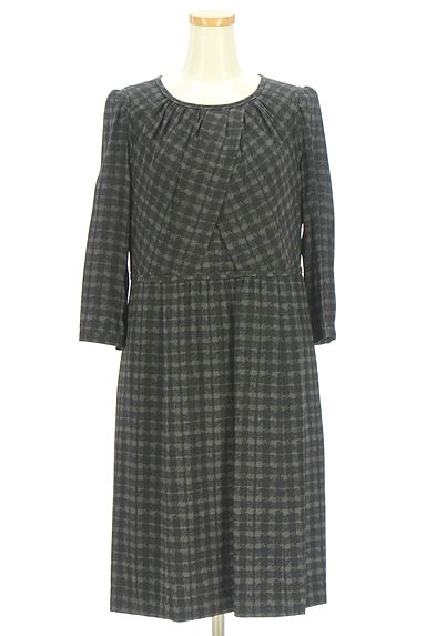 クリックで大画像表示 BURBERRY(バーバリー)の古着「チェック柄シルクワンピース(ワンピース・チュニック)」大画像1へ