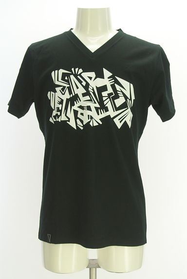 クリックで大画像表示 5351 POUR LES HOMMES(5351プール・オム)の古着「ロゴプリントTシャツ(Tシャツ)」大画像1へ