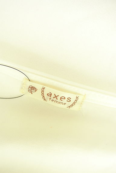 クリックで大画像表示 axes femme(アクシーズファム)の古着「袖刺繍レース別地切替カットソー(カットソー・プルオーバー)」大画像6へ