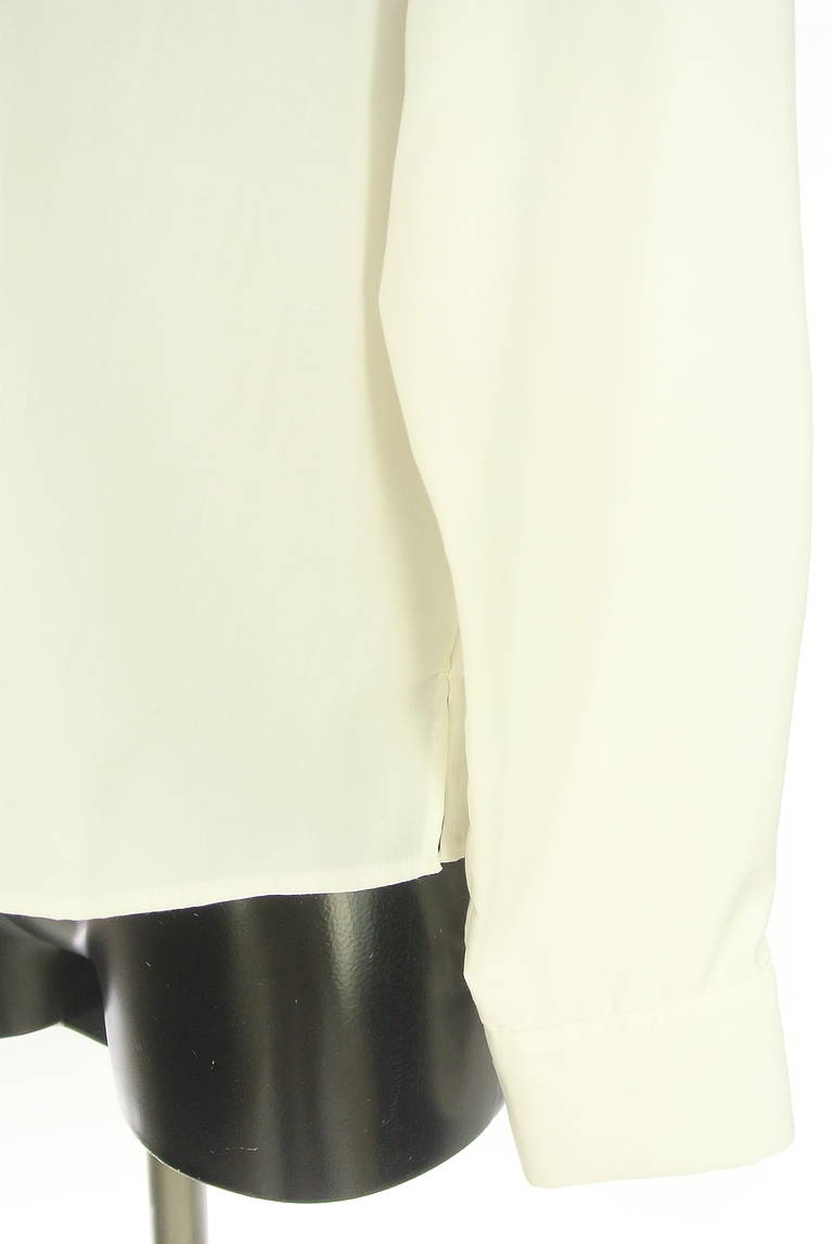 YECCA VECCA（イェッカヴェッカ）の古着「商品番号：PR10345104」-大画像5