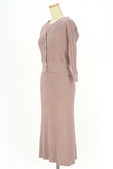 クリックで大画像表示 PROPORTION BODY DRESSING(プロポーションボディドレッシング)の古着「透かしニットカーデ+ロングワンピース(ツーピース(ジャケット+ワンピース))」大画像3へ