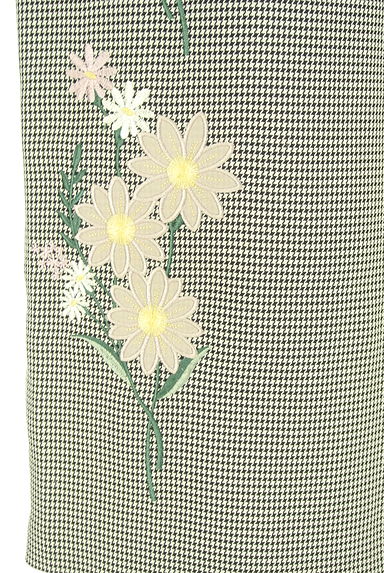 クリックで大画像表示 Noble(ノーブル)の古着「フラワー刺繍千鳥柄膝下丈タイトスカート(ロングスカート・マキシスカート)」大画像5へ
