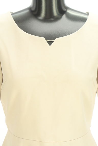 クリックで大画像表示 PROPORTION BODY DRESSING(プロポーションボディドレッシング)の古着「キーネックウールライクワンピース(ワンピース・チュニック)」大画像4へ