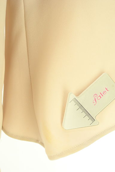 クリックで大画像表示 JUSGLITTY(ジャスグリッティー)の古着「フレアスリーブブラウス(ブラウス)」大画像5へ