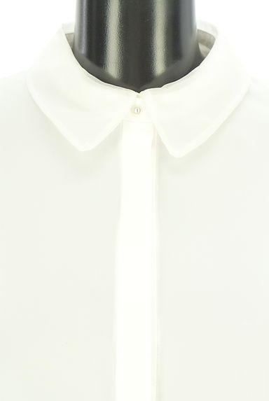 クリックで大画像表示 UNITED ARROWS(ユナイテッドアローズ)の古着「オーガンジー襟キャンディスリーブブラウス(ブラウス)」大画像4へ