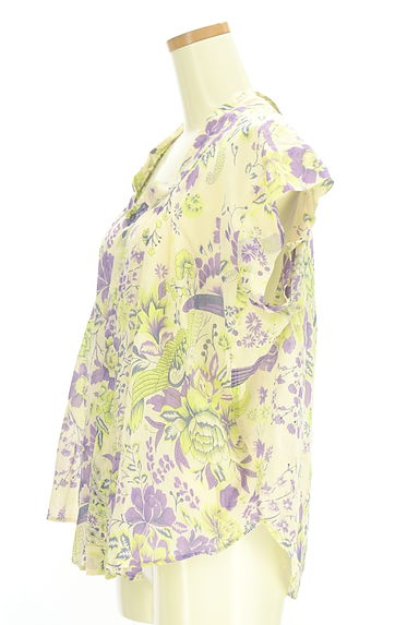 クリックで大画像表示 ZUCCa(ズッカ)の古着「花柄シアーブラウス(ブラウス)」大画像3へ