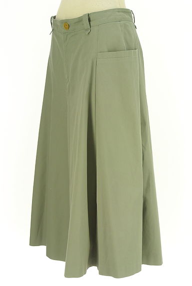 クリックで大画像表示 HUMAN WOMAN(ヒューマンウーマン)の古着「膝下丈タックワイドパンツ(パンツ)」大画像3へ