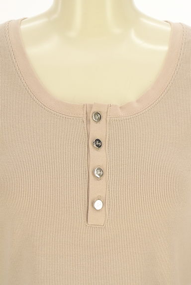 クリックで大画像表示 Rady(レディ)の古着「ショート丈ヘンリーネックカットソー(カットソー・プルオーバー)」大画像4へ