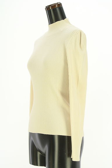 クリックで大画像表示 PROPORTION BODY DRESSING(プロポーションボディドレッシング)の古着「背中オープンモックネックリブニットトップス(ニット)」大画像3へ
