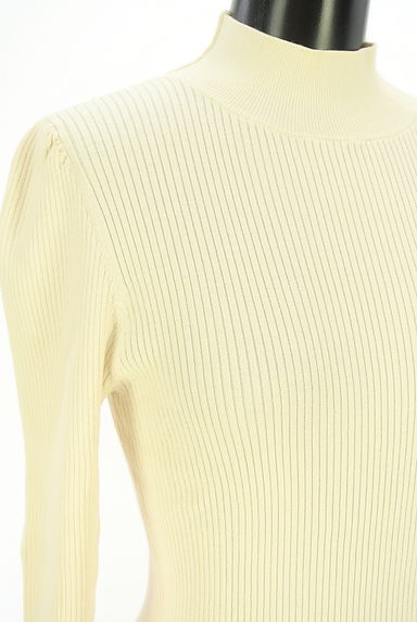 クリックで大画像表示 PROPORTION BODY DRESSING(プロポーションボディドレッシング)の古着「背中オープンモックネックリブニットトップス(ニット)」大画像4へ