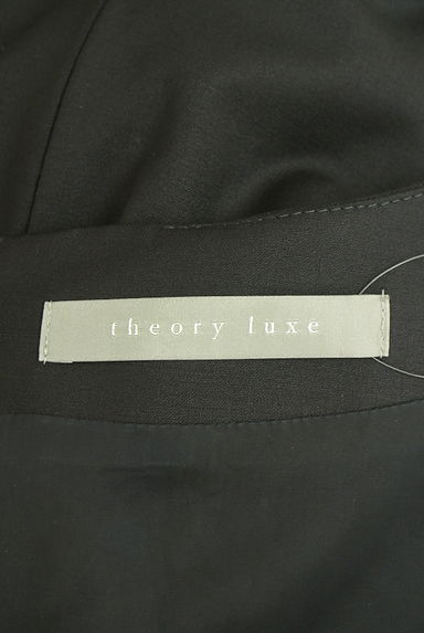 クリックで大画像表示 theory luxe(セオリーリュクス)の古着「斜めタックワンピース(ワンピース・チュニック)」大画像6へ