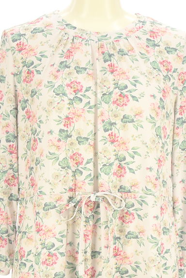 クリックで大画像表示 Laura Ashley(ローラアシュレイ)の古着「花柄ロングフレアワンピース(ワンピース・チュニック)」大画像4へ