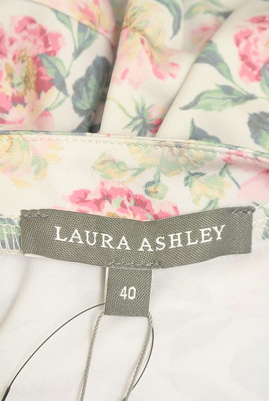 クリックで大画像表示 Laura Ashley(ローラアシュレイ)の古着「花柄ロングフレアワンピース(ワンピース・チュニック)」大画像6へ