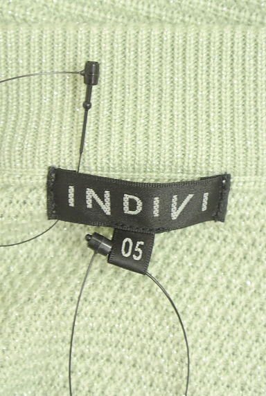 クリックで大画像表示 INDIVI(インディヴィ)の古着「Vネックラグランラメニット(ニット)」大画像6へ