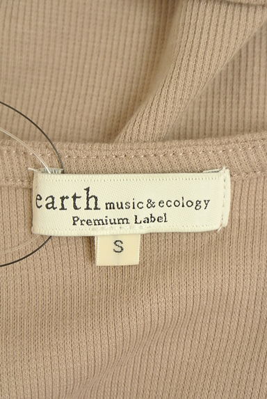 クリックで大画像表示 earth music&ecology(アースミュージック&エコロジー)の古着「レースVネックリブカットソー(カットソー・プルオーバー)」大画像6へ