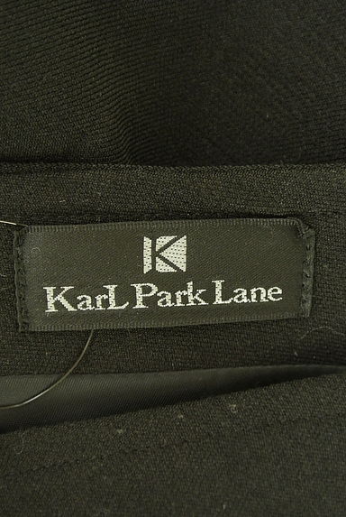 クリックで大画像表示 KarL Park Lane(カールパークレーン)の古着「Vネック膝丈ワンピース(キャミワンピース)」大画像6へ