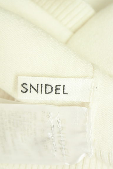 Snidel（スナイデル）の古着「前後ボタンVネックニットカーデ（カーディガン・ボレロ）」大画像６へ