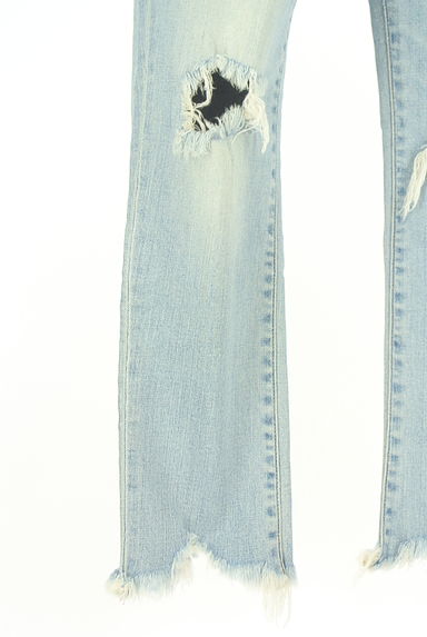 MOUSSY（マウジー）の古着「ダメージ加工ローライズテーパードデニム（デニムパンツ）」大画像４へ