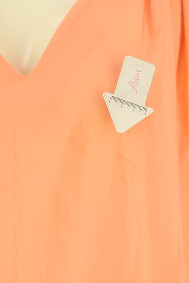 クリックで大画像表示 URBAN RESEARCH Sonny Label(サニーレーベル)の古着「Vネックノースリカットソー(カットソー・プルオーバー)」大画像5へ