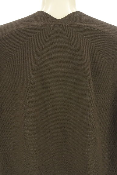クリックで大画像表示 antiqua(アンティカ)の古着「patterntorso Vネックノースリニットトップス(ニット)」大画像4へ