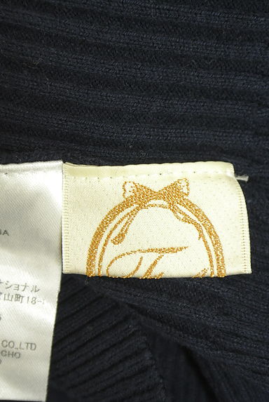 F i.n.t（フィント）トップス買取実績のブランドタグ画像