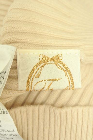 F i.n.t（フィント）トップス買取実績のブランドタグ画像