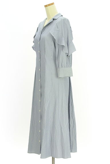 クリックで大画像表示 JILL by JILLSTUART(ジルバイジルスチュアート)の古着「スキッパーストライプロングシャツワンピース(ワンピース・チュニック)」大画像3へ
