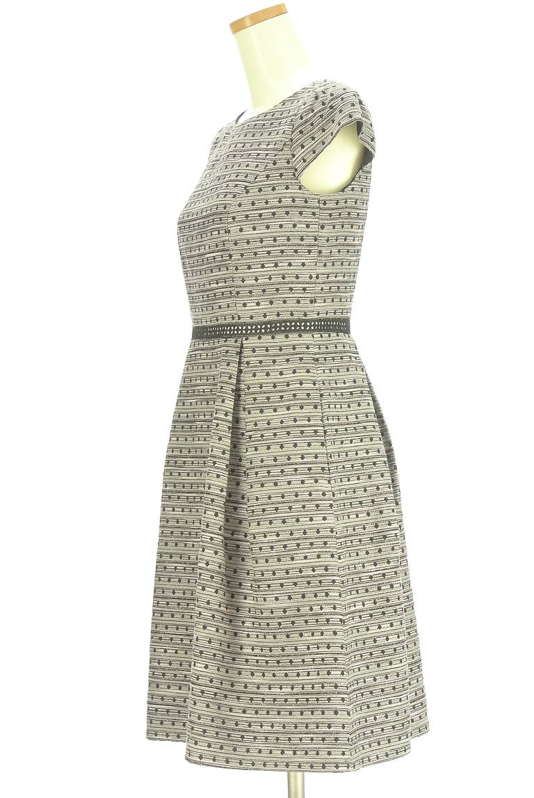 TOCCA（トッカ）の古着「商品番号：PR10346585」-大画像3