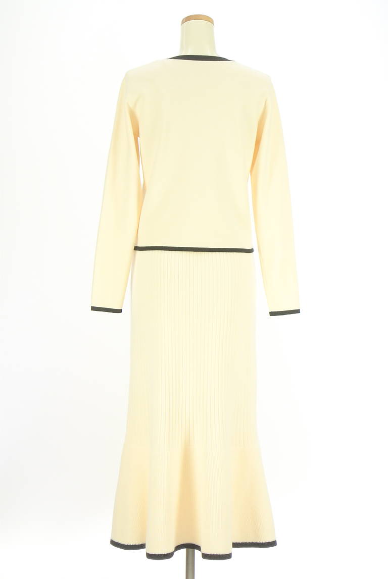 NATURAL BEAUTY BASIC（ナチュラルビューティベーシック）の古着「商品番号：PR10346590」-大画像2