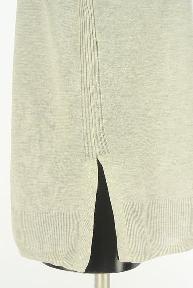 クリックで大画像表示 UNITED ARROWS(ユナイテッドアローズ)の古着「A DAY IN THE LIFE ラメニットカーディガン(カーディガン・ボレロ)」大画像4へ