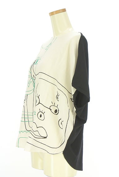 クリックで大画像表示 HIROKO KOSHINO(ヒロココシノ)の古着「HIROKO KOSHINO TRUNK プリントドルマンT(カットソー・プルオーバー)」大画像3へ