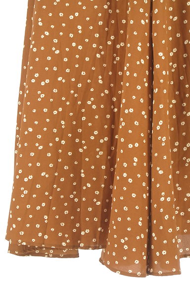 クリックで大画像表示 Mila Owen(ミラオーウェン)の古着「小花柄シフォンフレアパンツ(パンツ)」大画像4へ