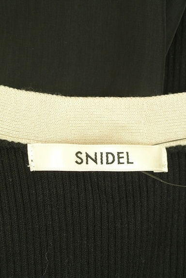 クリックで大画像表示 Snidel(スナイデル)の古着「異素材パワーショルダーリブニット(ニット)」大画像6へ