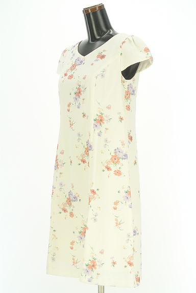 クリックで大画像表示 MISCH MASCH(ミッシュマッシュ)の古着「フレンチスリーブ花柄ワンピース(ワンピース・チュニック)」大画像3へ