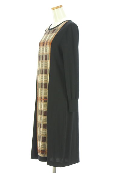 DAKS（ダックス）の古着「フロントチェック膝下ニットワンピース（ワンピース・チュニック）」大画像３へ