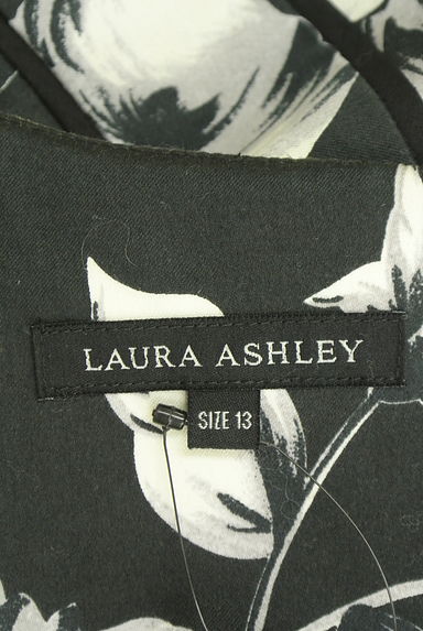 クリックで大画像表示 Laura Ashley(ローラアシュレイ)の古着「花柄ロングフレアワンピース(ワンピース・チュニック)」大画像6へ