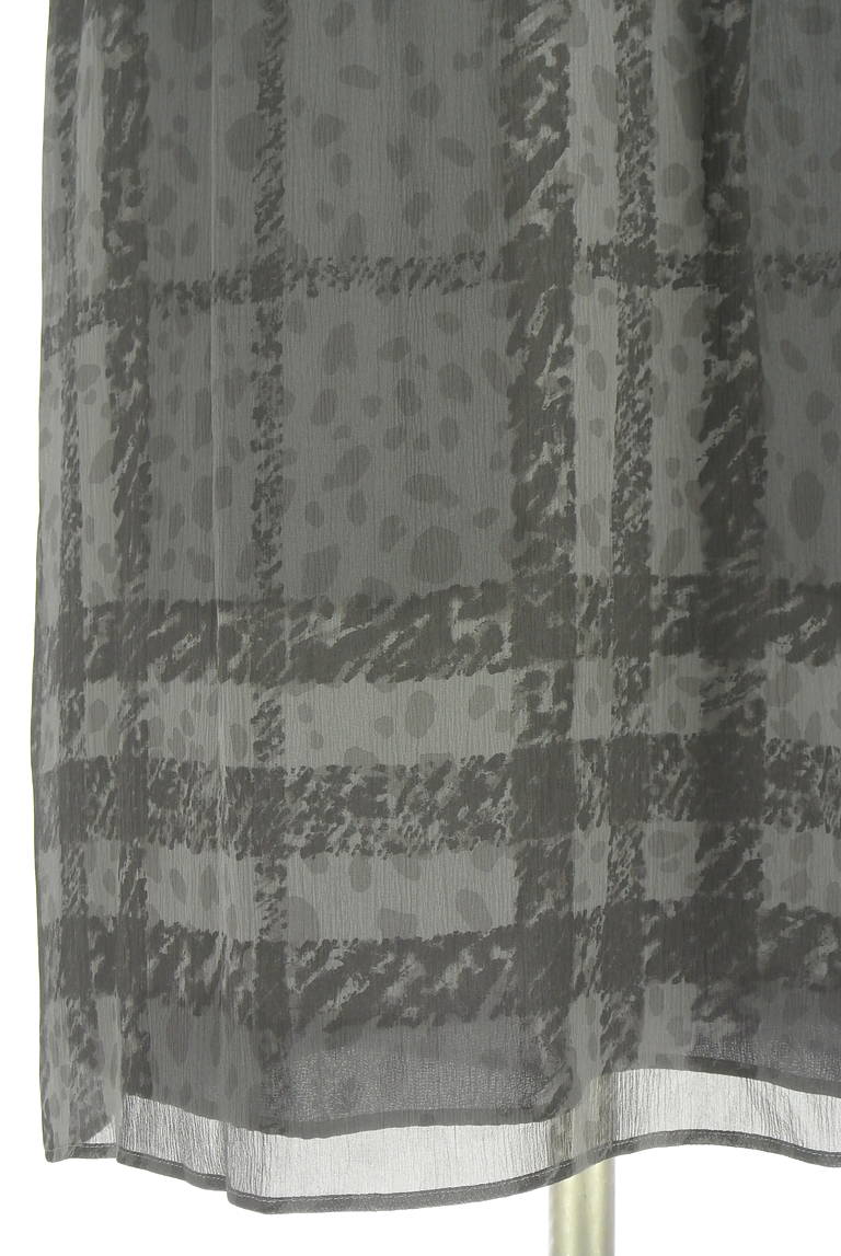 BURBERRY（バーバリー）の古着「商品番号：PR10347976」-大画像4