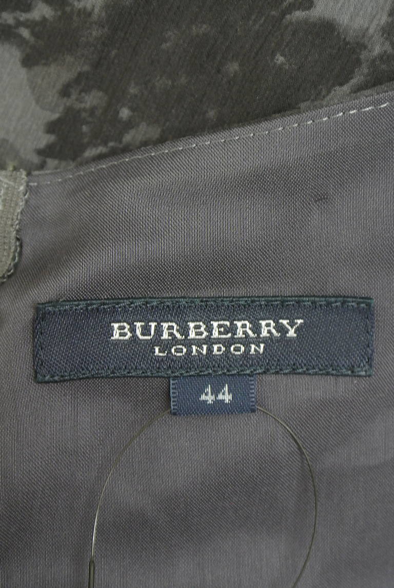 BURBERRY（バーバリー）の古着「商品番号：PR10347976」-大画像6