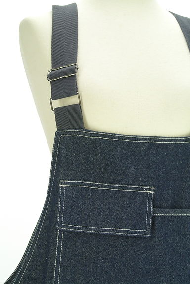 クリックで大画像表示 antiqua(アンティカ)の古着「patterntorso デニムサロペットスカート(キャミワンピース)」大画像4へ