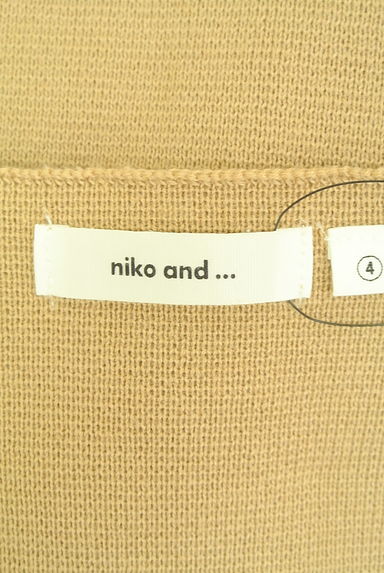 クリックで大画像表示 niko and...(ニコ アンド)の古着「Vネックニット(ニット)」大画像6へ