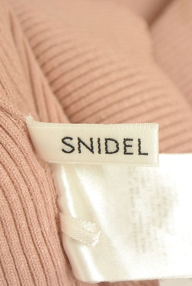 クリックで大画像表示 Snidel(スナイデル)の古着「アシメネックリブニット(ニット)」大画像6へ