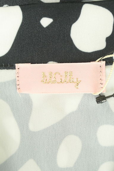 クリックで大画像表示 lilLilly(リルリリー)の古着「ダルメシアン×さくらんぼ柄オープンカラーブラウス(ブラウス)」大画像6へ